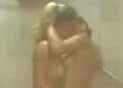 Lesbianas borrachas se lo montan en la ducha