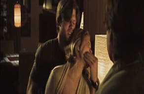 Sara Paxton desnuda en Shark Night